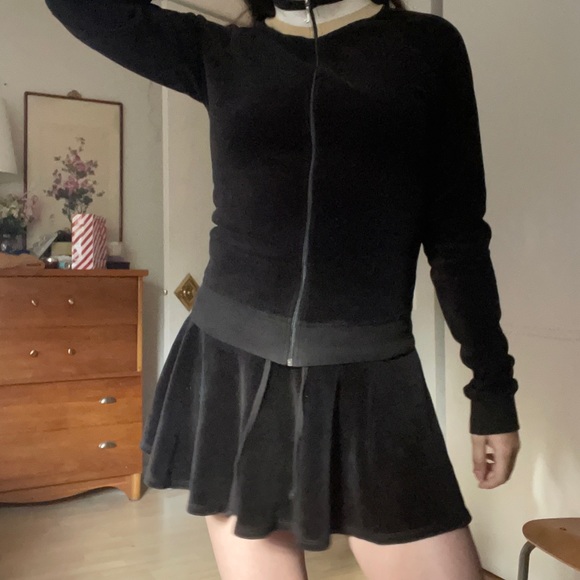 SOLD - Picture 2 of 10